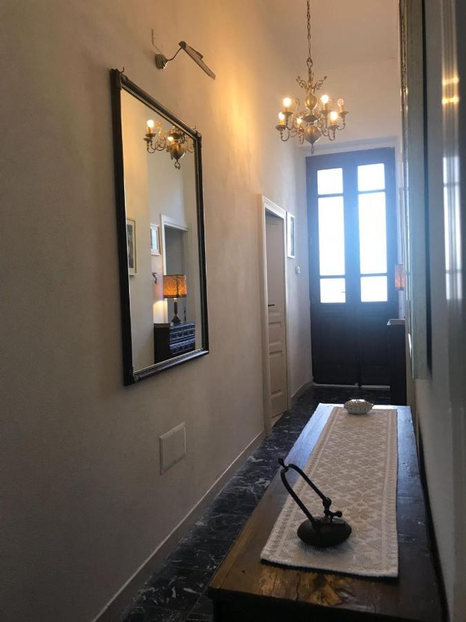 Villa Serra B&B Iun E6769 Ористано Екстериор снимка
