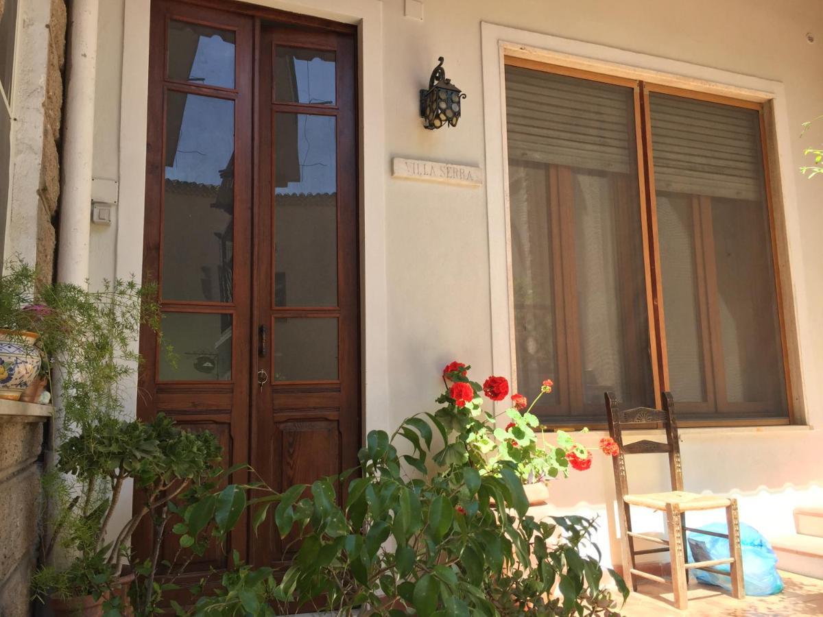 Villa Serra B&B Iun E6769 Ористано Екстериор снимка