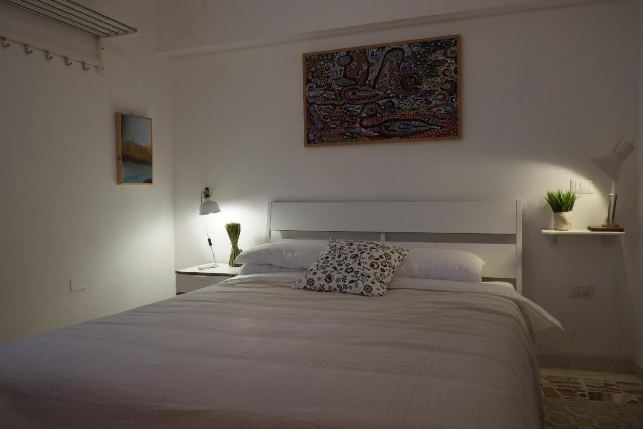 Villa Serra B&B Iun E6769 Ористано Екстериор снимка